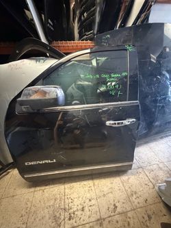 2014-18 gmc Sierra 1500 Denali left front door