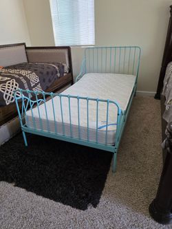 Ikea Minnen Extendable Twin Bed with Mattress
