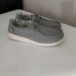 Like  New Hey Dudes!