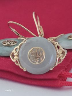 ⛔️RESERVED⛔️14K Yellow Gold Natural Jade Earrings & Ring Set Size 6/ Set de Aretes y Anillo de Jade! 👌🎁Post Tags: Set de Oro