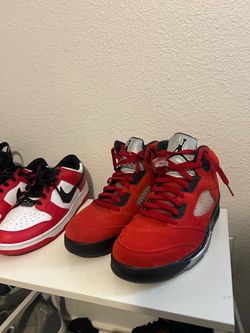 Jordans, Dunk, Yeezy