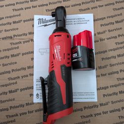 Milwaukee M12 3/8" Ratchet, 2.0ah Battery , Charger 105.00