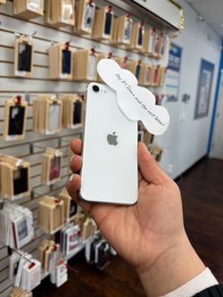 🔥 Amazing Deals on iPhone SE 📱💥 – Get Yours Today! 🔥