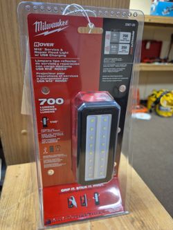 NEW Milwaukee Rover M12 Flood Light With USB Charging 2367-20 Tool Only
