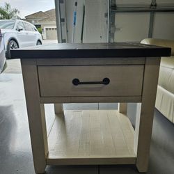 End Table Farmhouse or Coastal