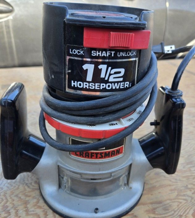 11/2 HP Router