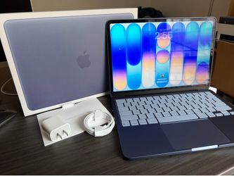 Apple MacBook Neo (13-inch, 256GB) – Indigo – Excellent Condition