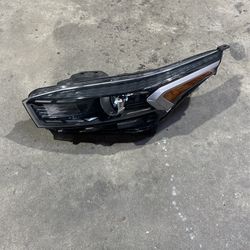 2022 KIA FORTE LEFT HEADLIGHT