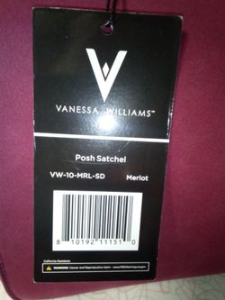 New,never used Vanessa Williams purse