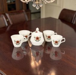 (Lot Of 5) Homer Laughlin Bayberry Floral Ironstone Pieces Sugar Bowl/Lid / Cups ONLY. Rim Bottoms have stains. This set is the Homer Laughlin Bayberr