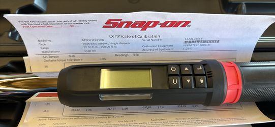 Snap on 1/2  digital Torque wrench