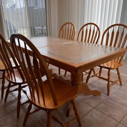 Kitchen Table With 6 Chairs 