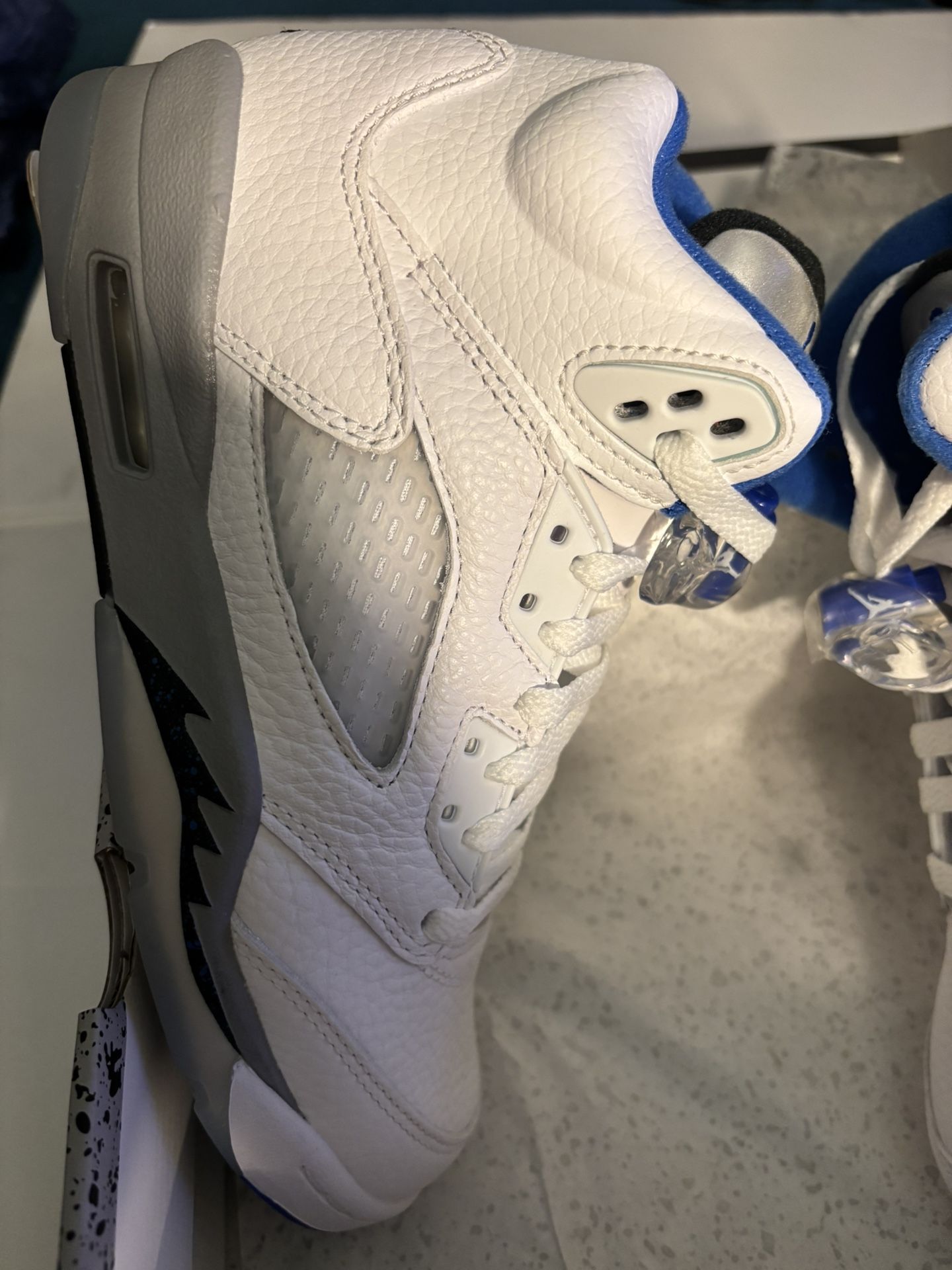 Retro 5 Air Jordan Size 4.5Y D/S