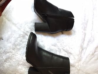 Boots 91/2”