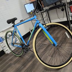 700c Ridgeland Hybrid Bike Steel Frame Stylish Color Design, Rider Height 5'4"+