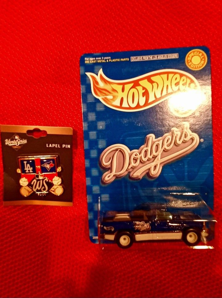 2025 World Series Dodgers Pin Limited 300 Hot Wheels 