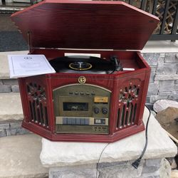 Retro Turn Table CD Player AM/FM Player