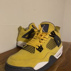 Jordan 4