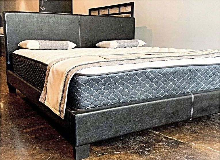 Brand New Queen Size Platform Bed With Plush Mattress (Free Delivery)