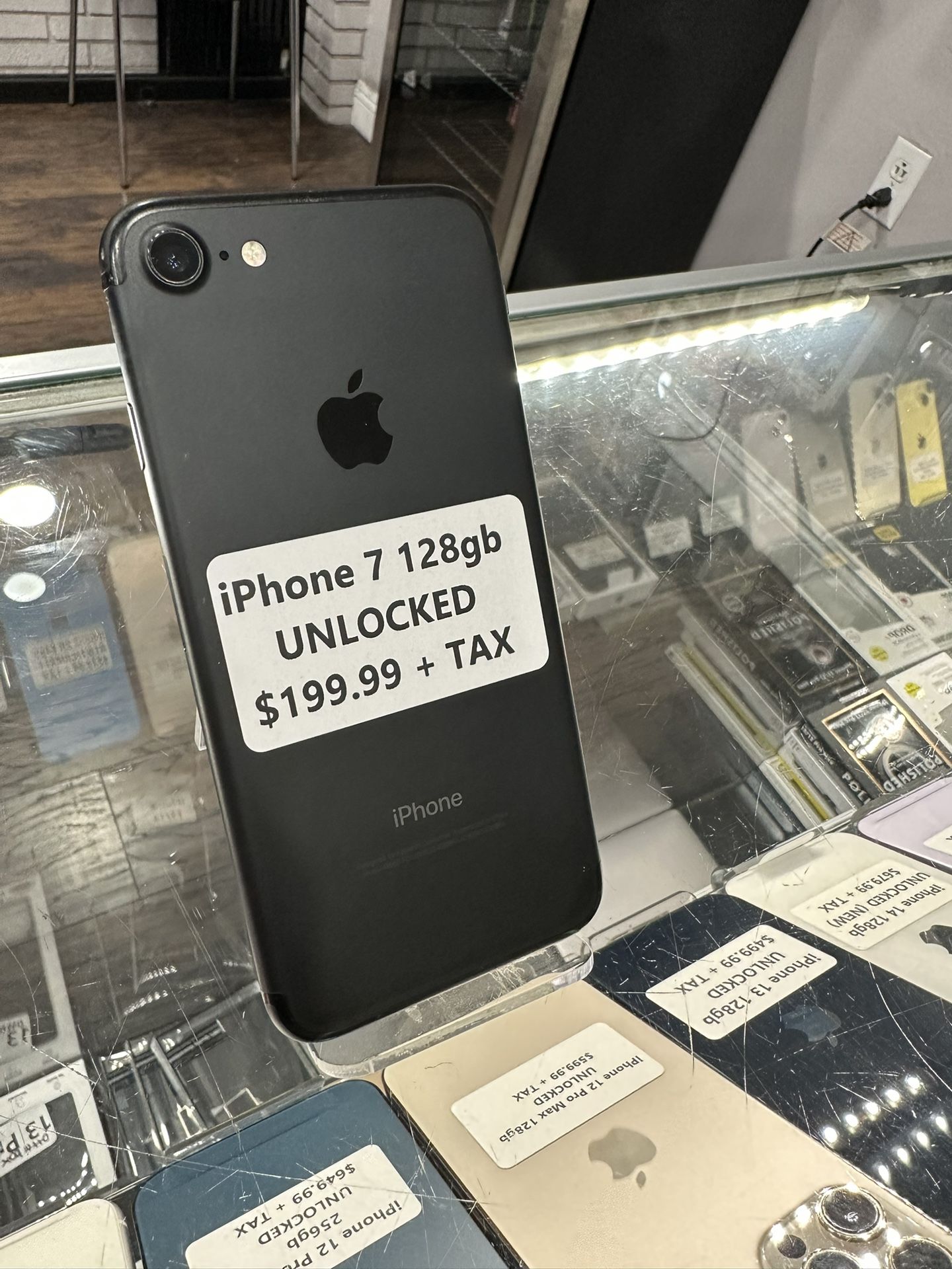 iPhone 7 128gb Unlocked 100% Battery Health
