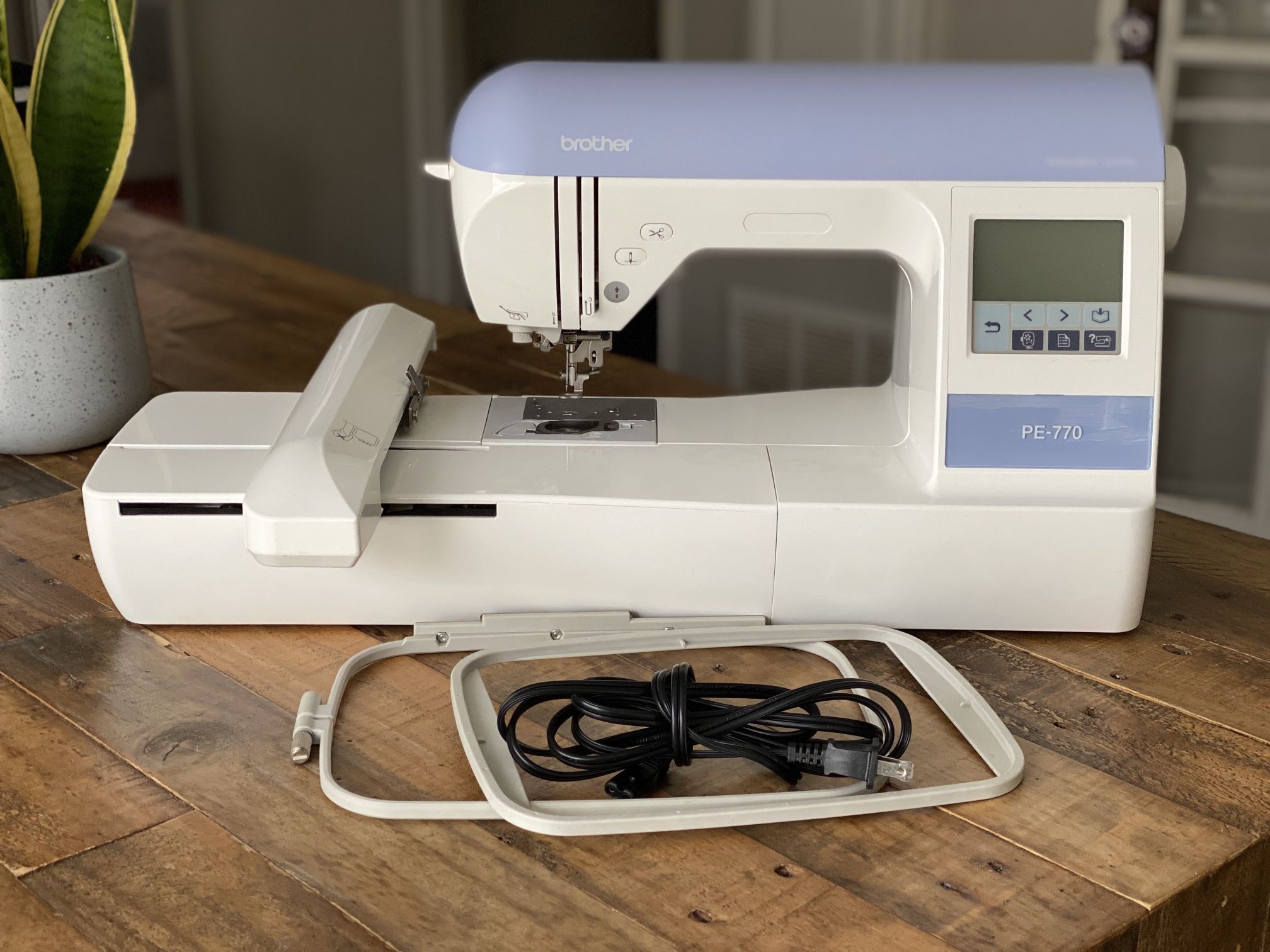 Brother PE 770 Embroidery Machine for Sale in Spring Valley, CA OfferUp