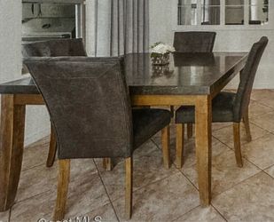 Dining table with 8 chairs for sale