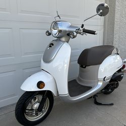 2015 Honda Metropolitan