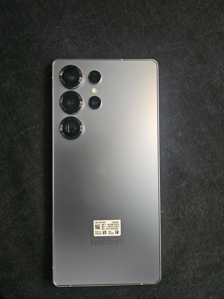 Samsung Galaxy S25 Ultra 