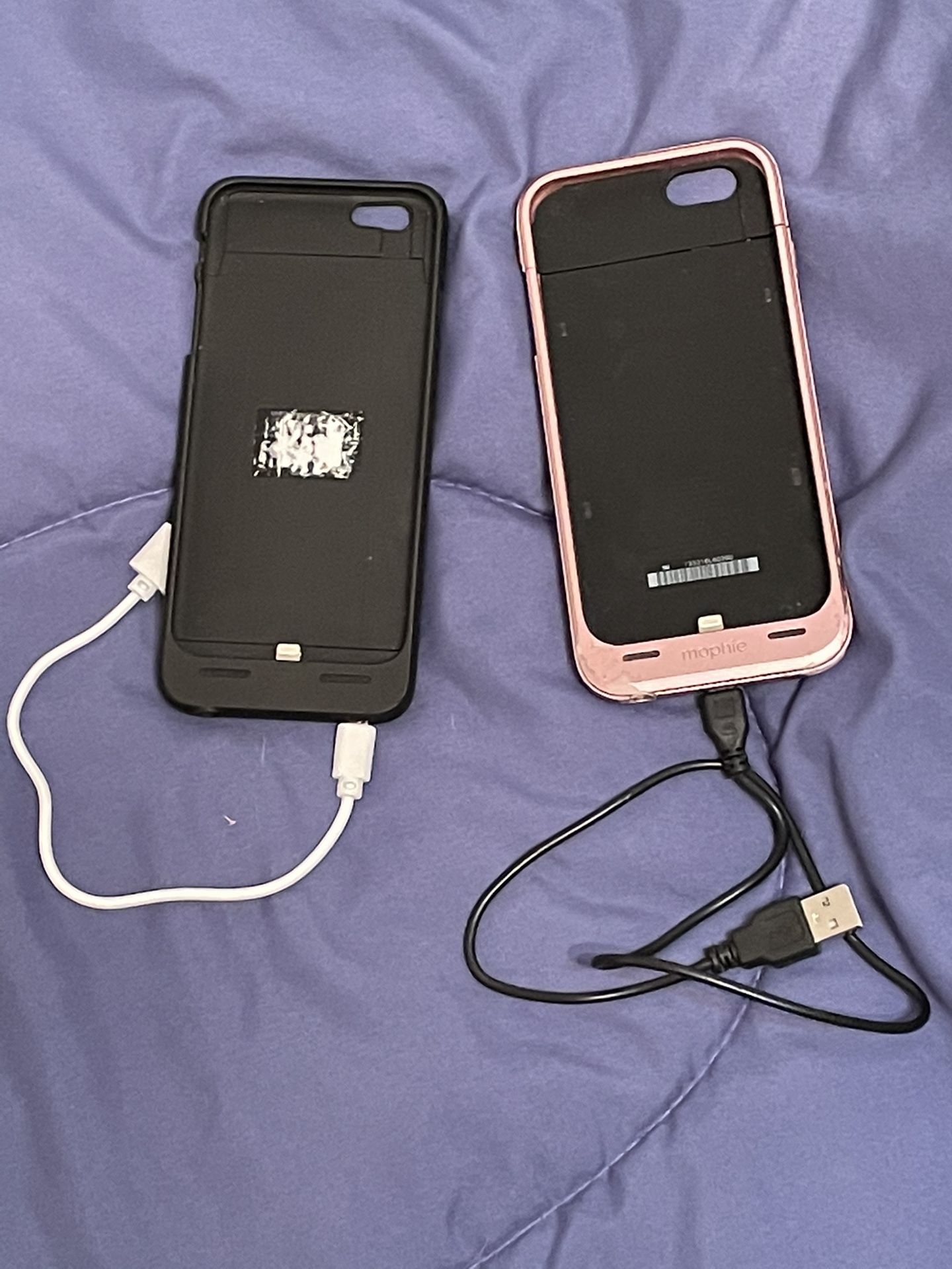 Mophie Charging Cases For iPhone