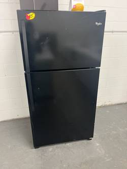 Whirlpool Top Freezer Fridge – Black, clean look, tested