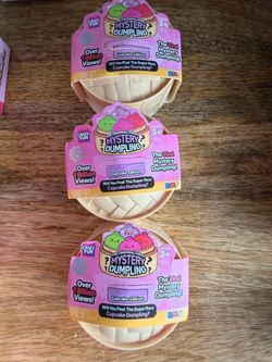 Mystery Dumpling Cupcake Edition Toy