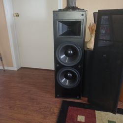 Klipch Tower Speakers 