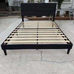Full Platform Bed Frame 