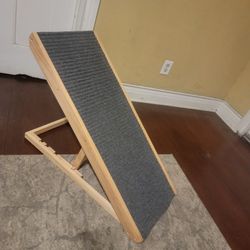 Alpha Portable Adjustable Foldable Pet Dog Ramp For Bed Or Couch 