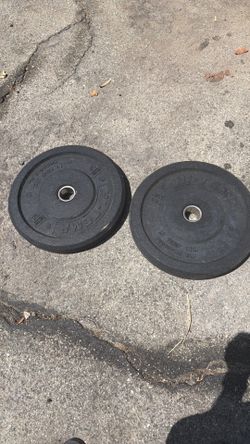 25 lb bumper plates (2)  Crossfit