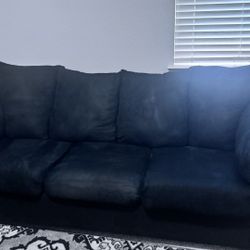 Couch & Rug Set