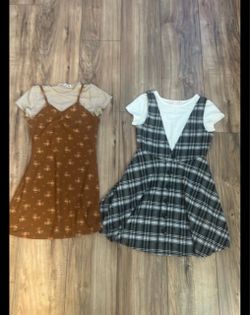 2-Piece Dress and T-Shirt Sets – Lot of 2