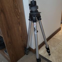 Professional Bogen Tripod