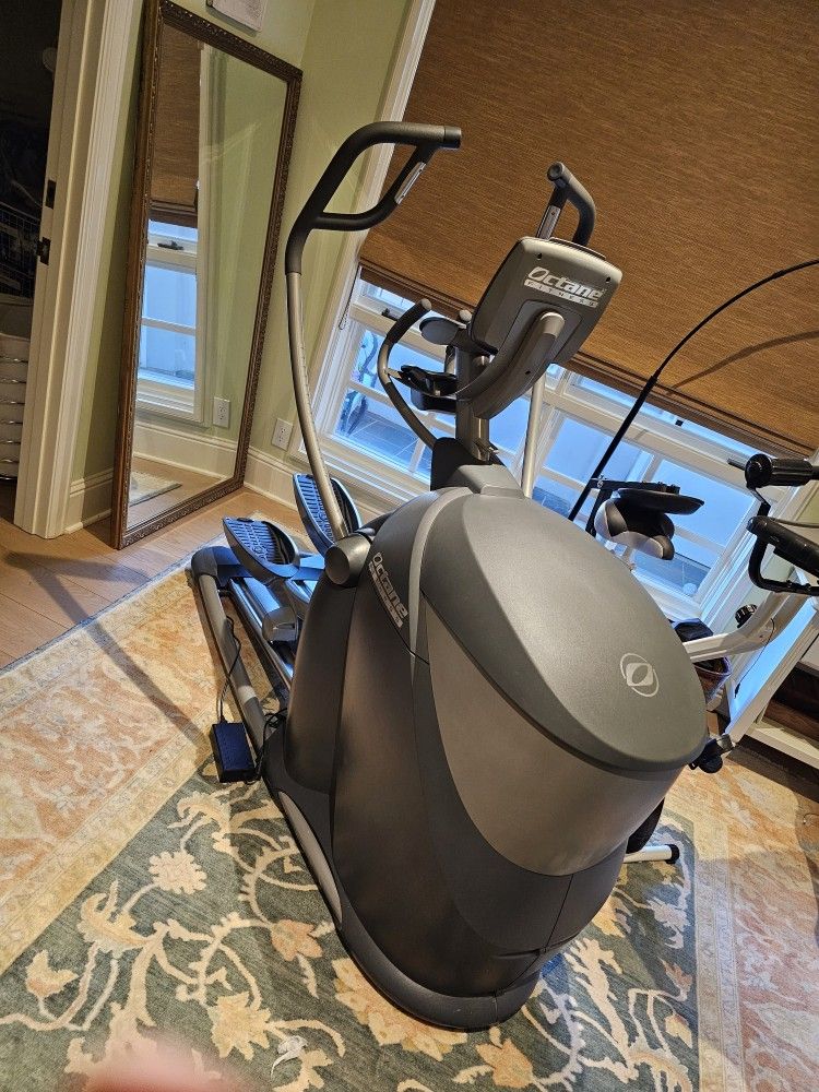 Octane Fitness Elliptical
