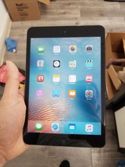 Ipad mini....16gb wifi.....like new