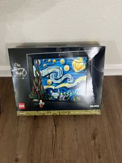 LEGO 21333 The Starry Night (Sealed) ( Damages Box)