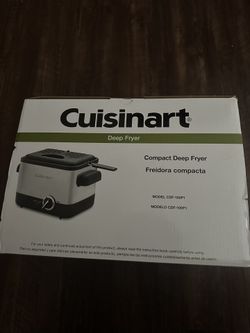 Cuisinart Compact Deep Fryer Brand New