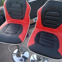 Hi Bar Stools    Free