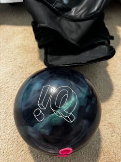 Storm IQ  AI pearl Bowling Ball