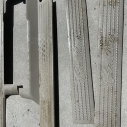 Cadillac Escalade Floor Trim Part