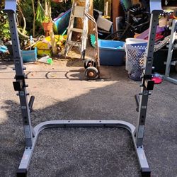 WEIDER  PLATINUM  ADJUSTABLE  SQUAT  RACK
