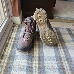 Women's Size 10 Ahnu Hiking Boots 