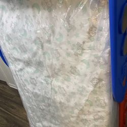 Mickey Toddler Bed 