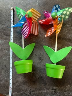 Set Of 2 Garden  Pinwheels 