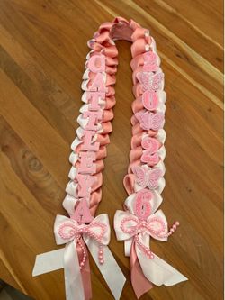 Graduation lei